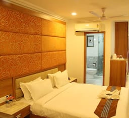 Deluxe Twin Room - Double Occupancy
